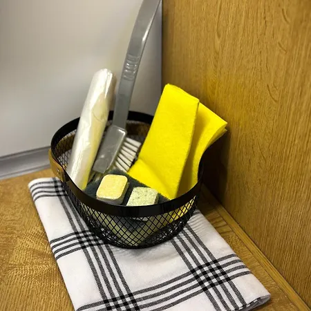 -- Inklusive Parkplatz & Wifi, Vollausgestattete Kueche Mit Geschirrspueler -- Perfekt Fuer Urlaub & Business Apartment