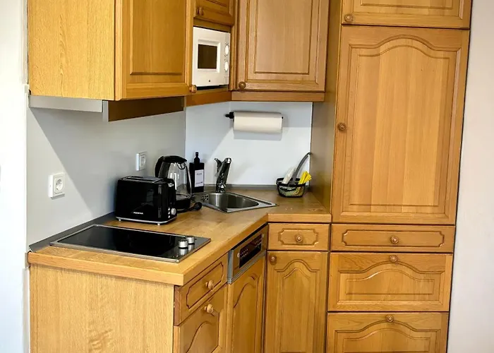 -- Inklusive Parkplatz & Wifi, Vollausgestattete Kueche Mit Geschirrspueler -- Perfekt Fuer Urlaub & Business Lejlighed *